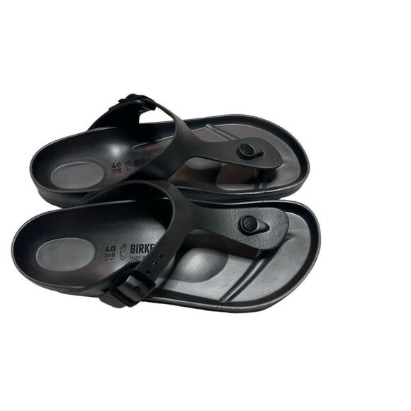 Sold  - Picture 2 of 9